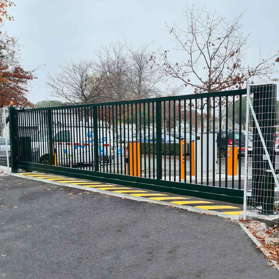 Porte de garage motorisée